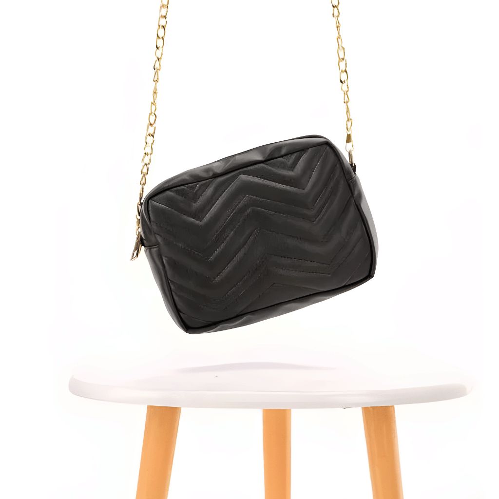 AURA_CROSSBODY_BLACK_3